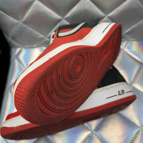 Nike Airforce 1 LV8 1 Mystic Red Black - Picture 8 of 9